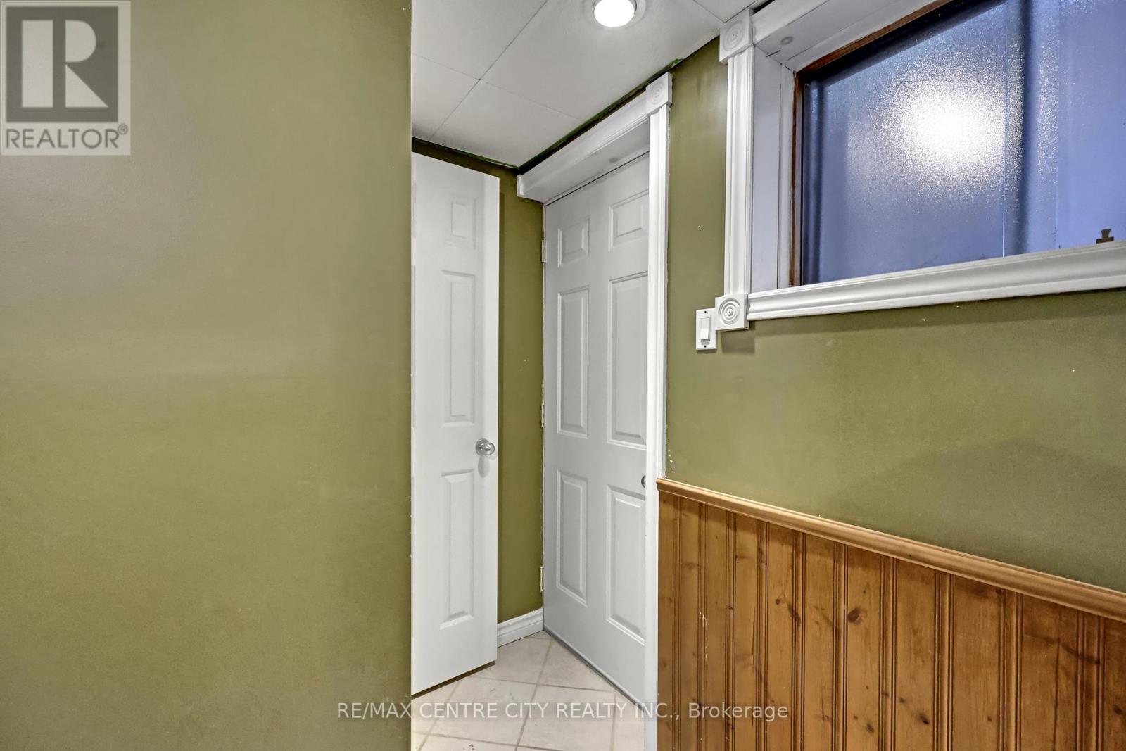 108 Cecilia Place, London East, Ontario  N5Y 4A4 - Photo 35 - X12459903