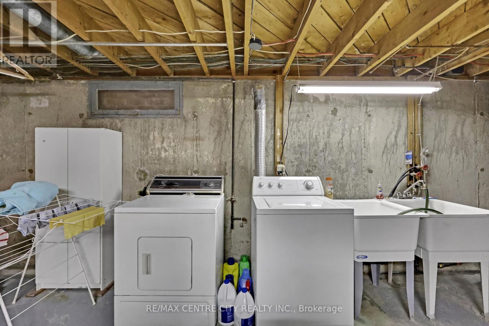 108 Cecilia Place, London East, Ontario  N5Y 4A4 - Photo 38 - X12459903