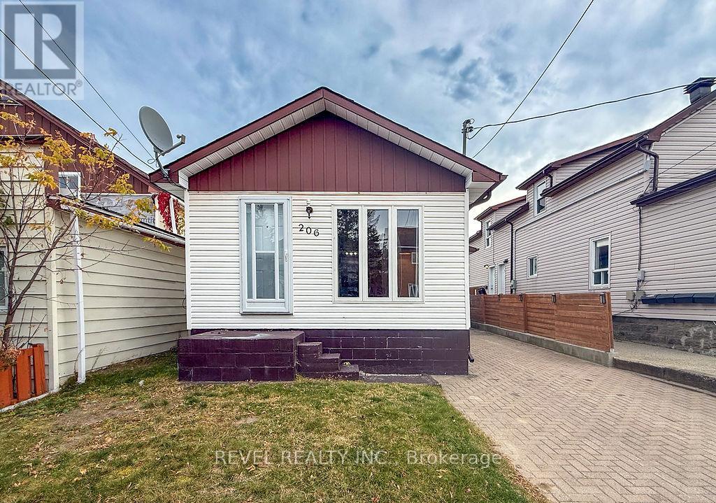 206 Birch Street S, Timmins, Ontario  P4N 2B1 - Photo 1 - T12459880