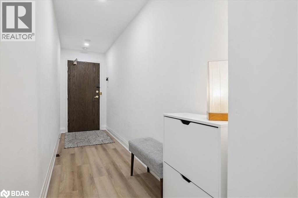 1515 Lakeshore Road E Unit# 1404, Mississauga, Ontario  L5E 3E3 - Photo 5 - 40778350