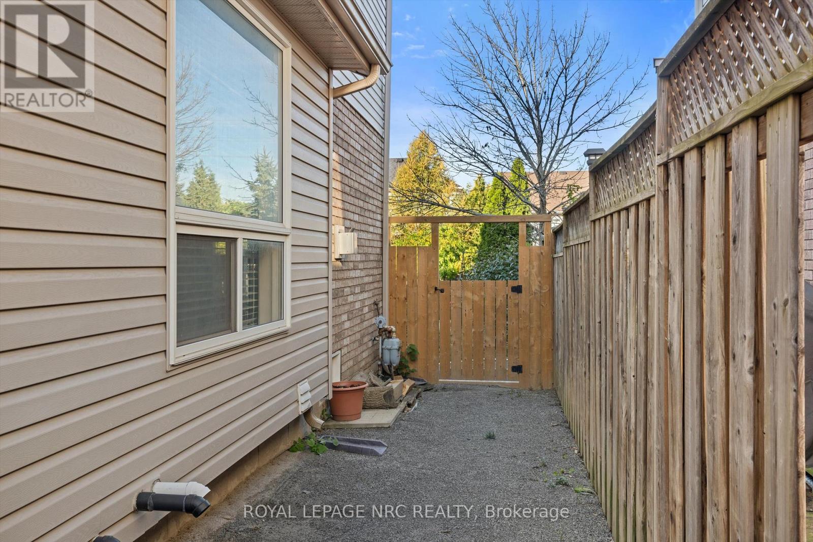29 Mcbride Drive, St. Catharines, Ontario  L2S 3Z8 - Photo 38 - X12459808