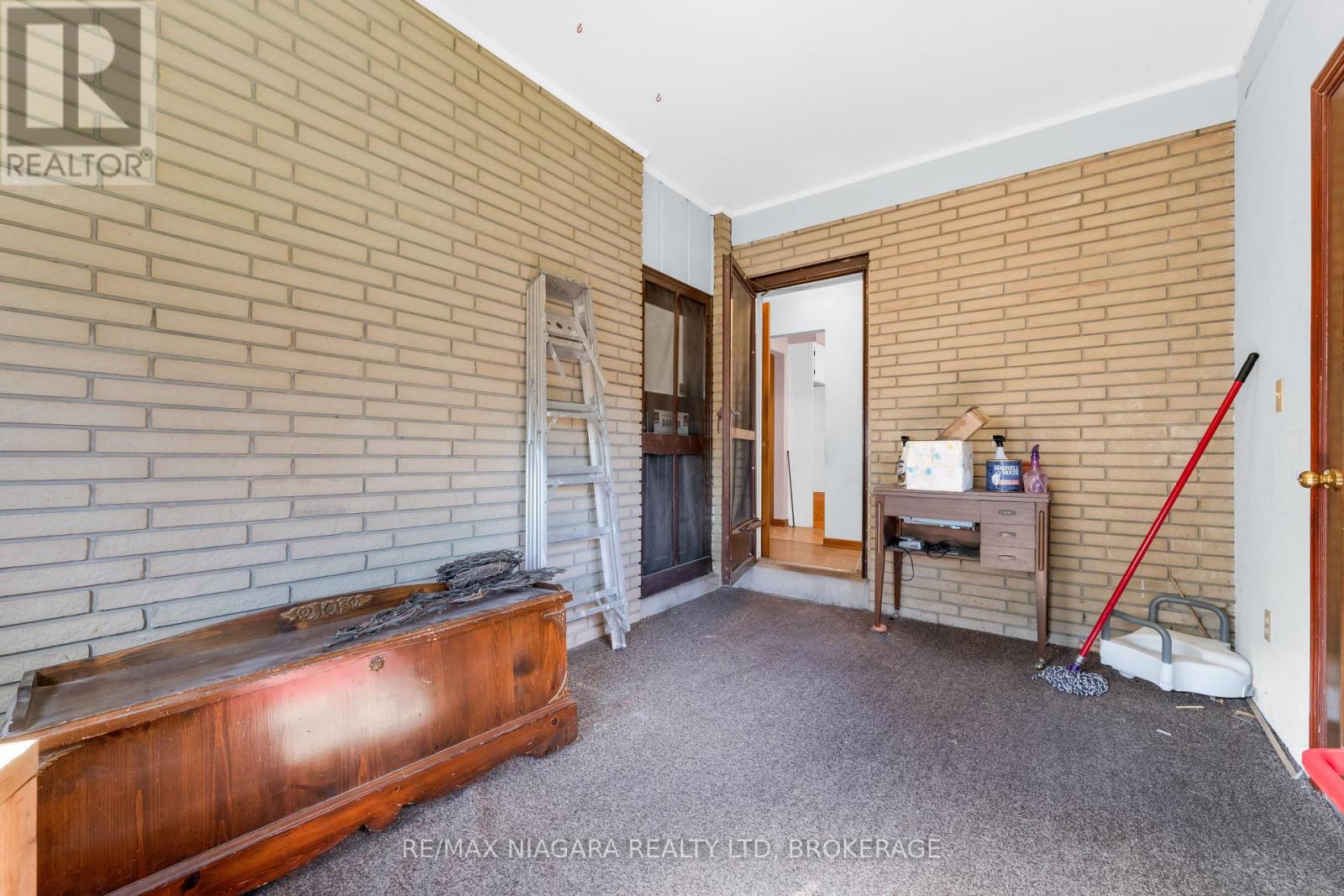 21 Donlea Drive, Port Colborne, Ontario  L3K 4W8 - Photo 14 - X12459867