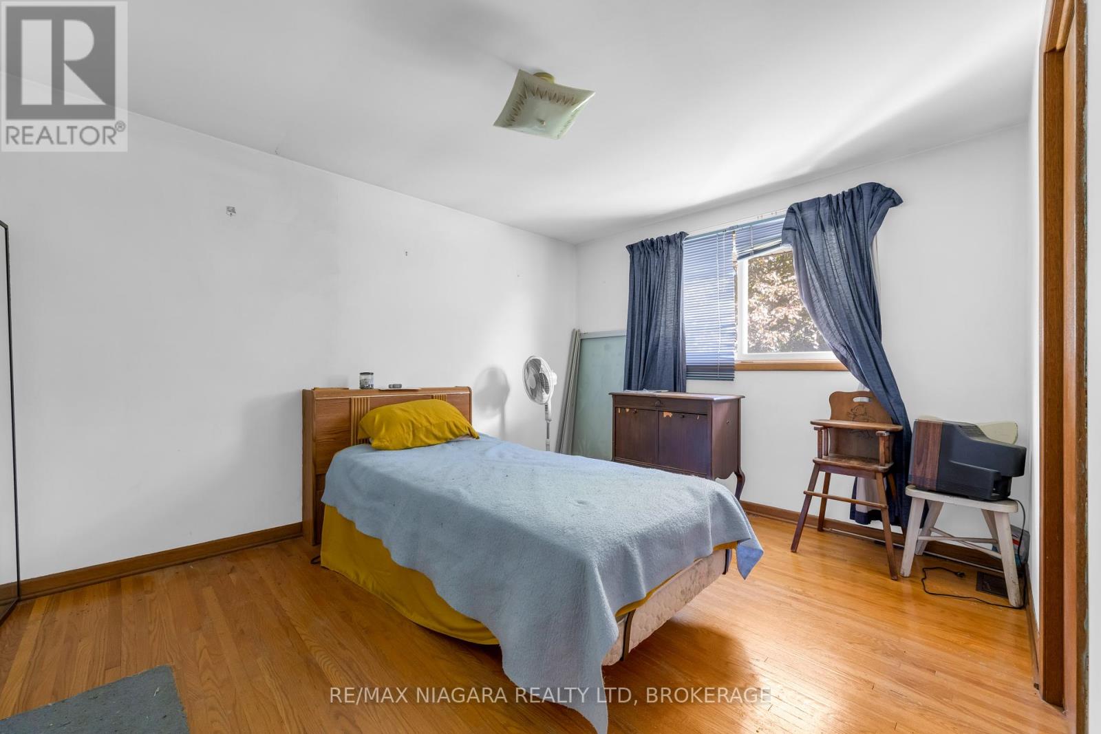 21 Donlea Drive, Port Colborne, Ontario  L3K 4W8 - Photo 19 - X12459867