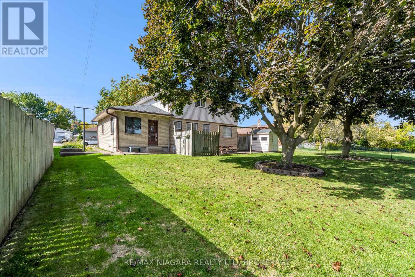 21 Donlea Drive, Port Colborne, Ontario  L3K 4W8 - Photo 27 - X12459867