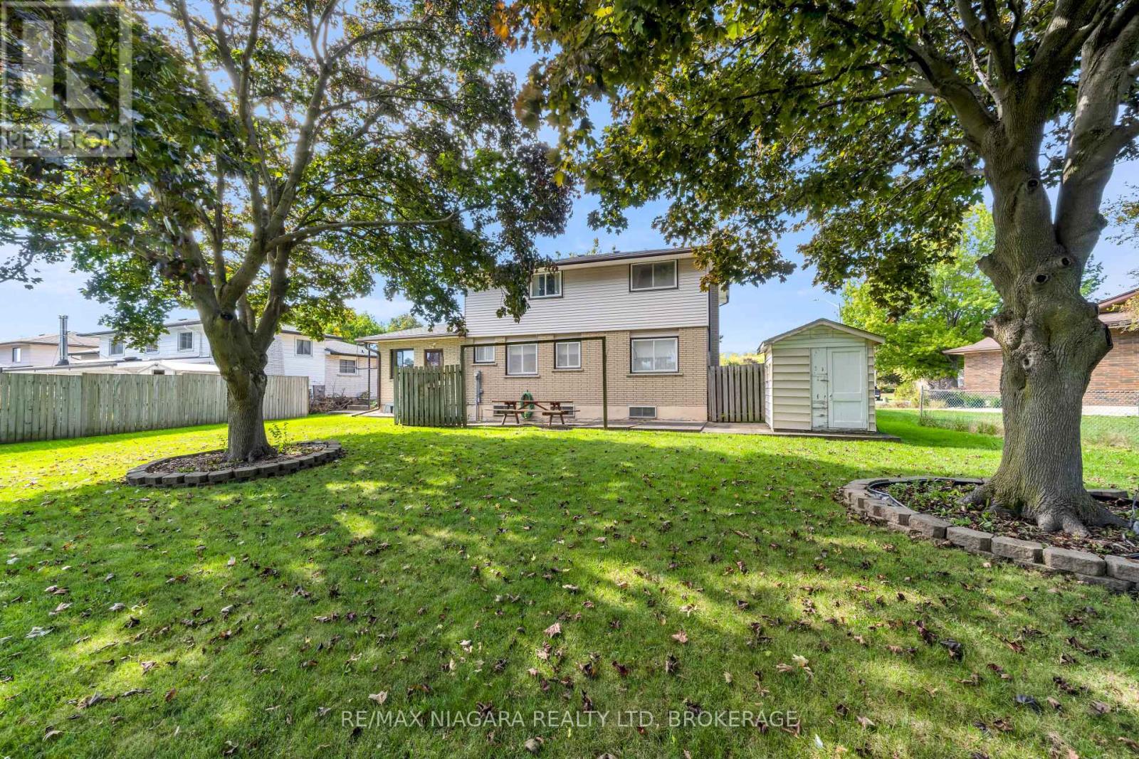 21 Donlea Drive, Port Colborne, Ontario  L3K 4W8 - Photo 28 - X12459867