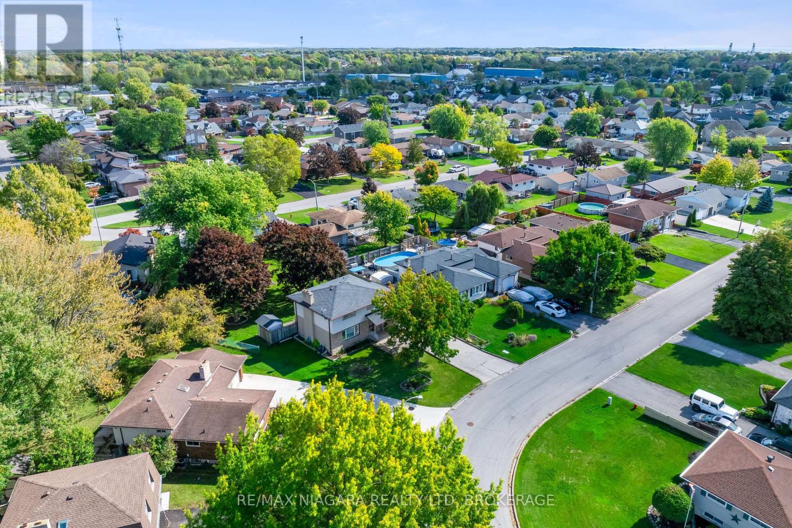 21 Donlea Drive, Port Colborne, Ontario  L3K 4W8 - Photo 34 - X12459867