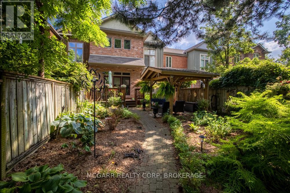 64 Yates Street, St. Catharines, Ontario  L2R 5R8 - Photo 1 - X12459875