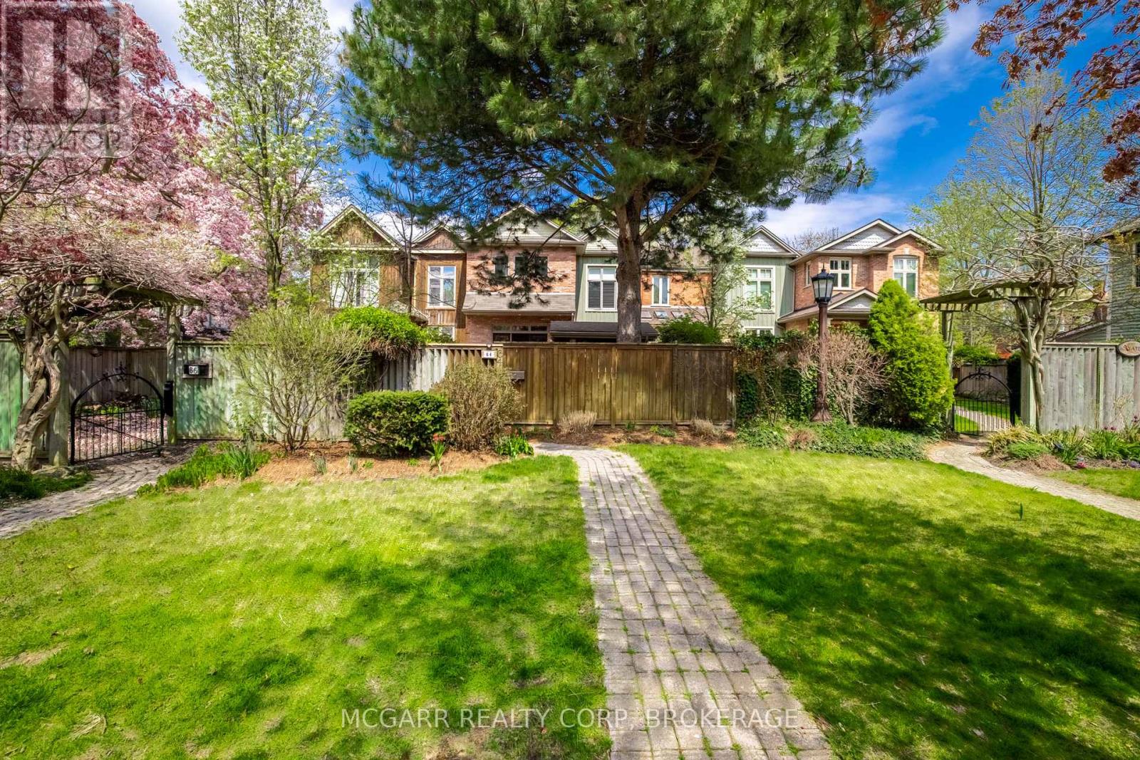64 Yates Street, St. Catharines, Ontario  L2R 5R8 - Photo 4 - X12459875