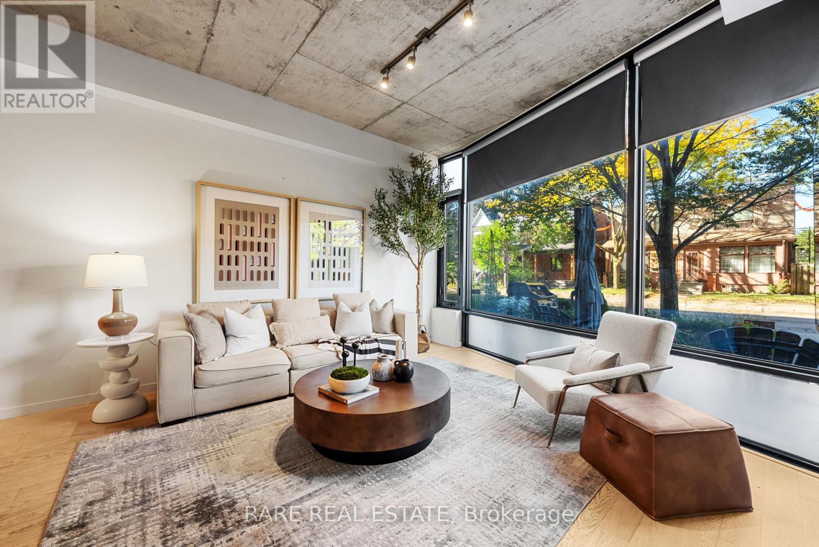377 SORAUREN AVENUE, Toronto, Ontario