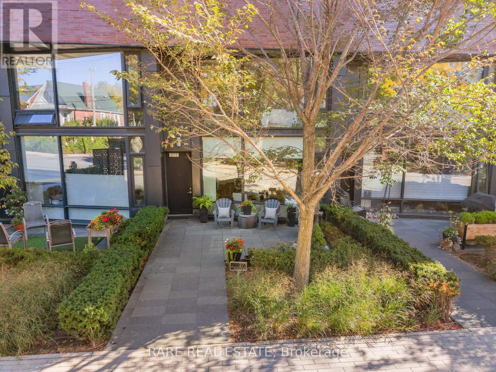 377 Sorauren Avenue, Toronto, Ontario  M6R 0A4 - Photo 20 - W12459645