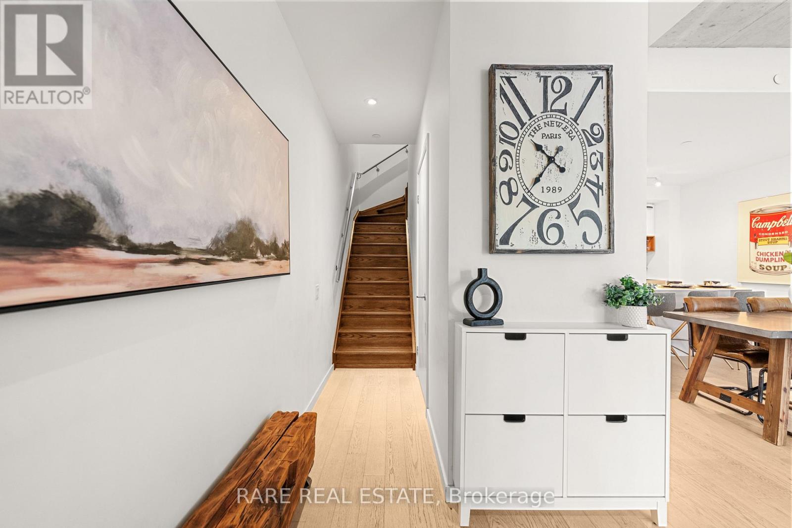 377 Sorauren Avenue, Toronto, Ontario  M6R 0A4 - Photo 8 - W12459645