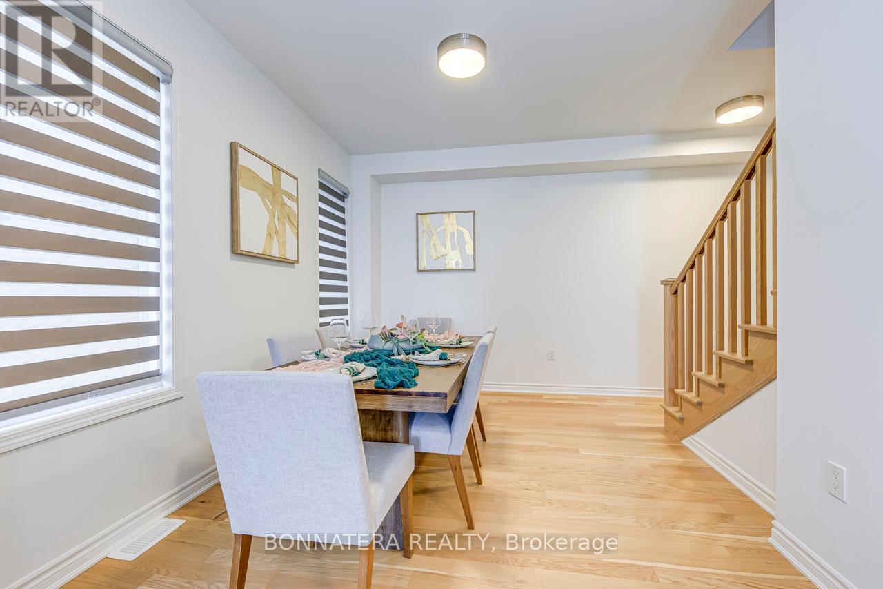 1228 Granary Street, Oakville, Ontario  L6H 7Y4 - Photo 12 - W12459661