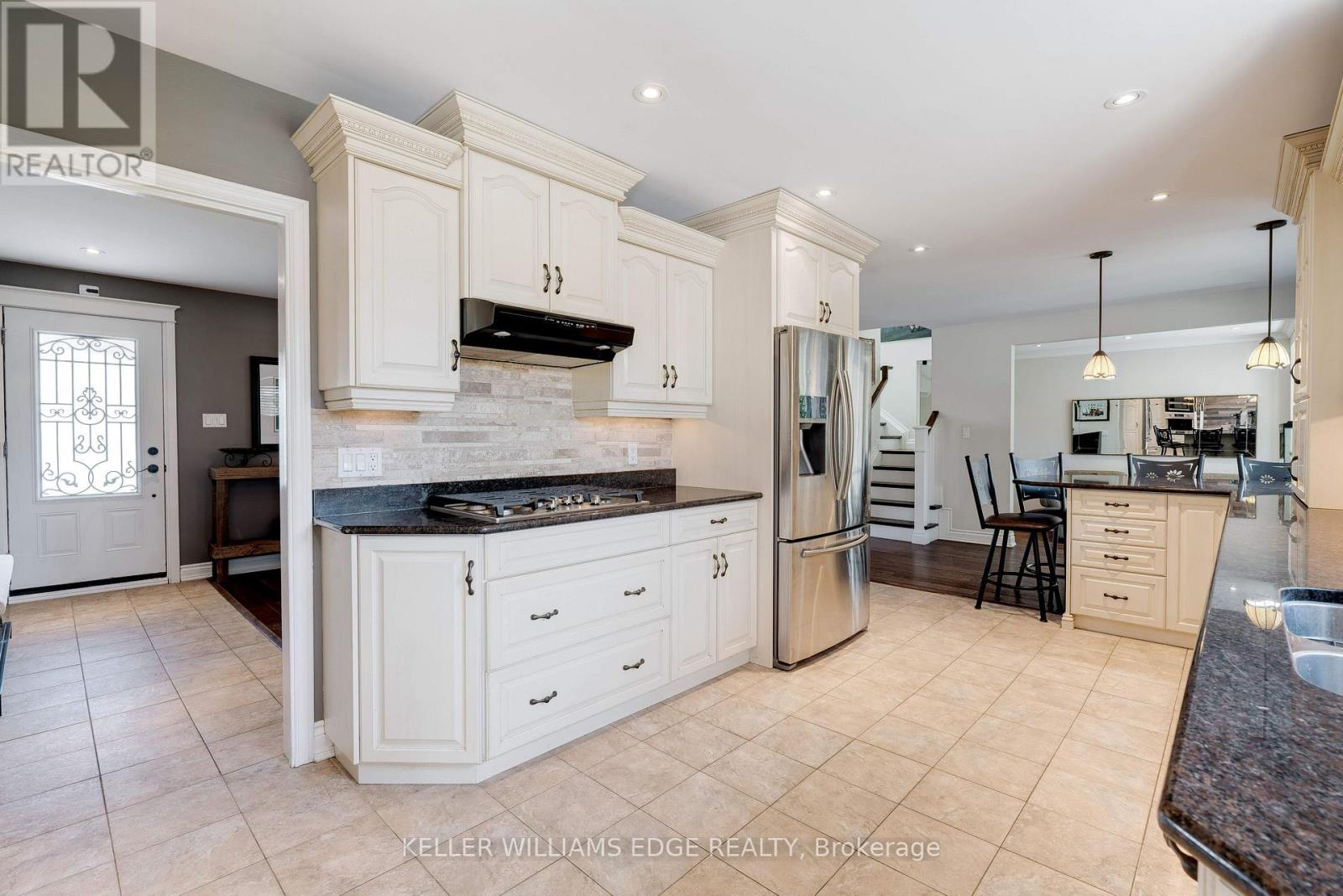 4391 Lakeshore Road, Burlington, Ontario  L7L 1B3 - Photo 14 - W12459666