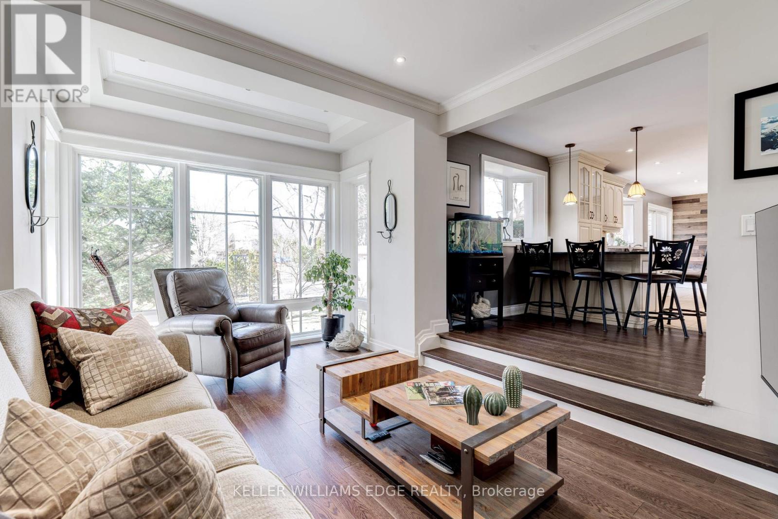 4391 Lakeshore Road, Burlington, Ontario  L7L 1B3 - Photo 19 - W12459666
