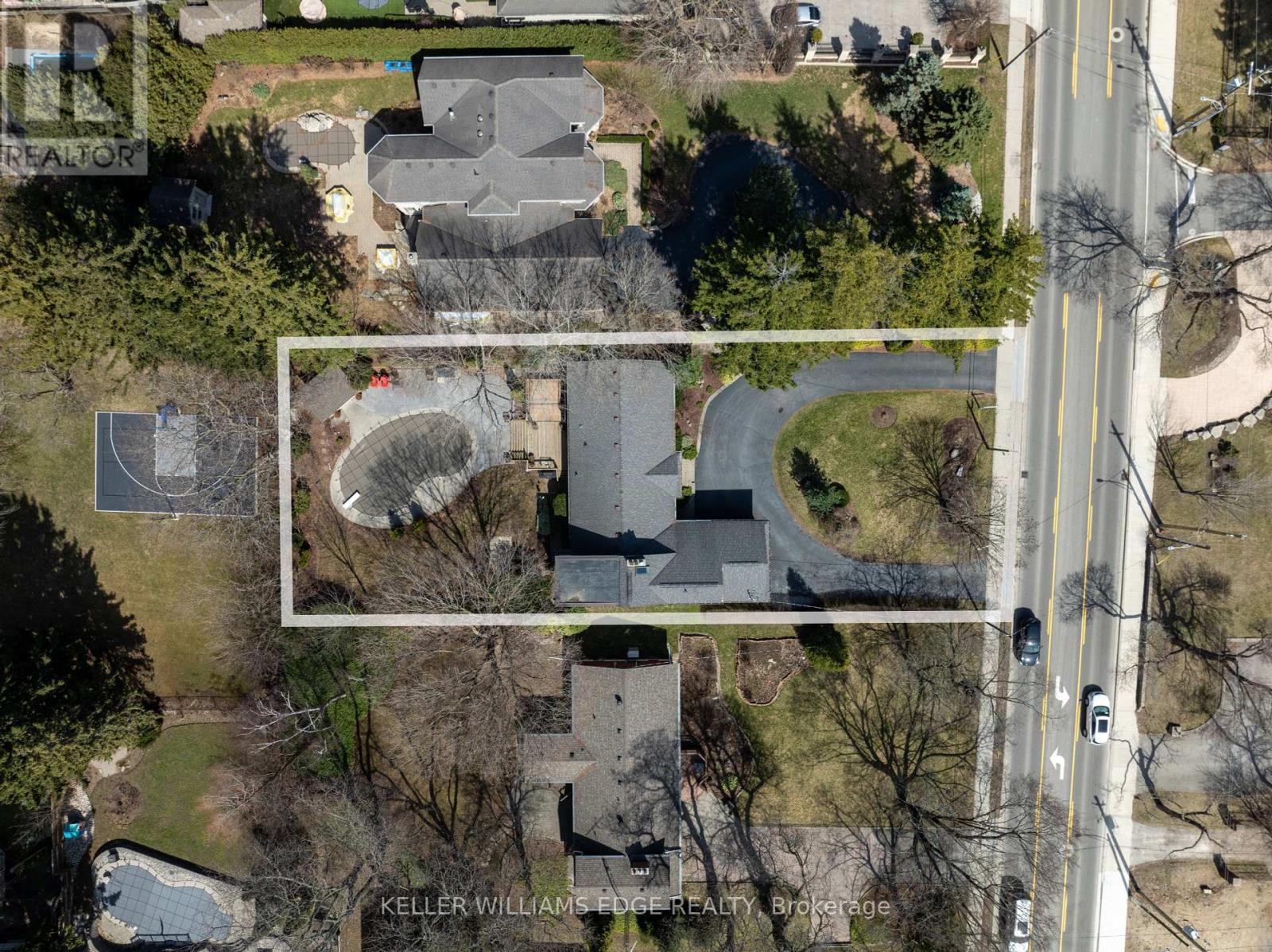 4391 Lakeshore Road, Burlington, Ontario  L7L 1B3 - Photo 44 - W12459666