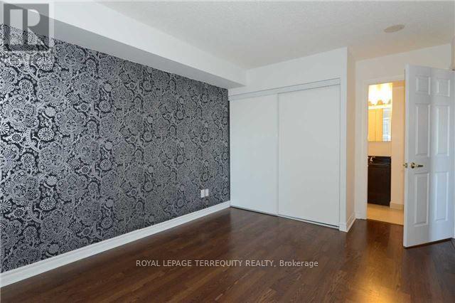 1503 - 5 Michael Power Place, Toronto, Ontario  M9A 0A3 - Photo 12 - W12459679