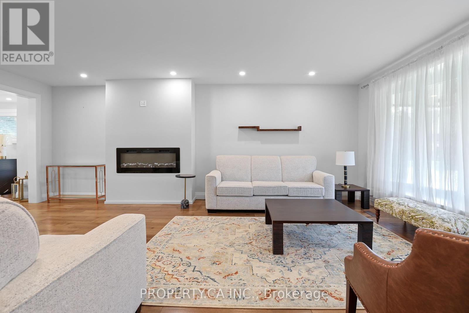132 Princess Anne Crescent, Toronto, Ontario  M9A 2R6 - Photo 6 - W12459683