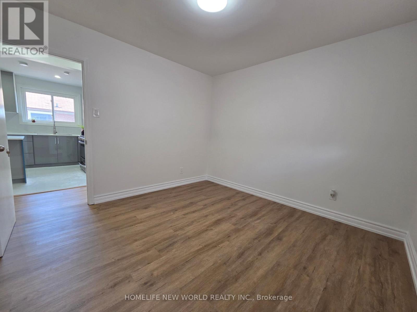 Main - 81 Taysham Crescent, Toronto, Ontario  M9V 1X1 - Photo 14 - W12459684