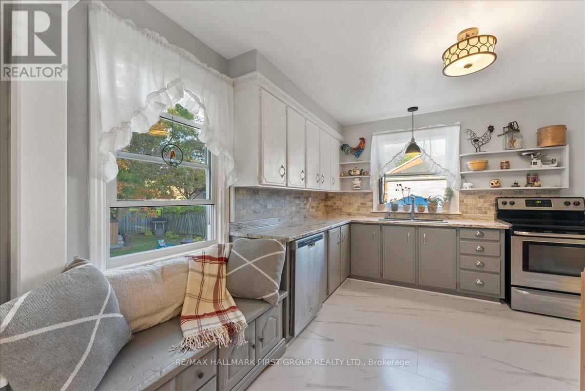 8 Concession Street E, Clarington, Ontario  L1C 1Y1 - Photo 11 - E12459749
