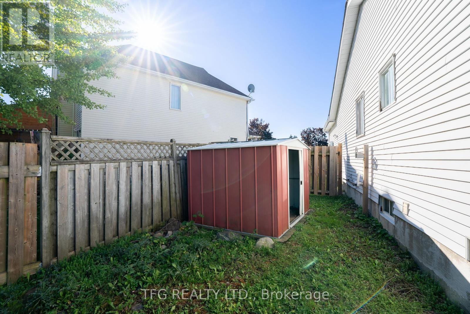 388 Pompano Court, Oshawa, Ontario  L1K 1M9 - Photo 41 - E12459831