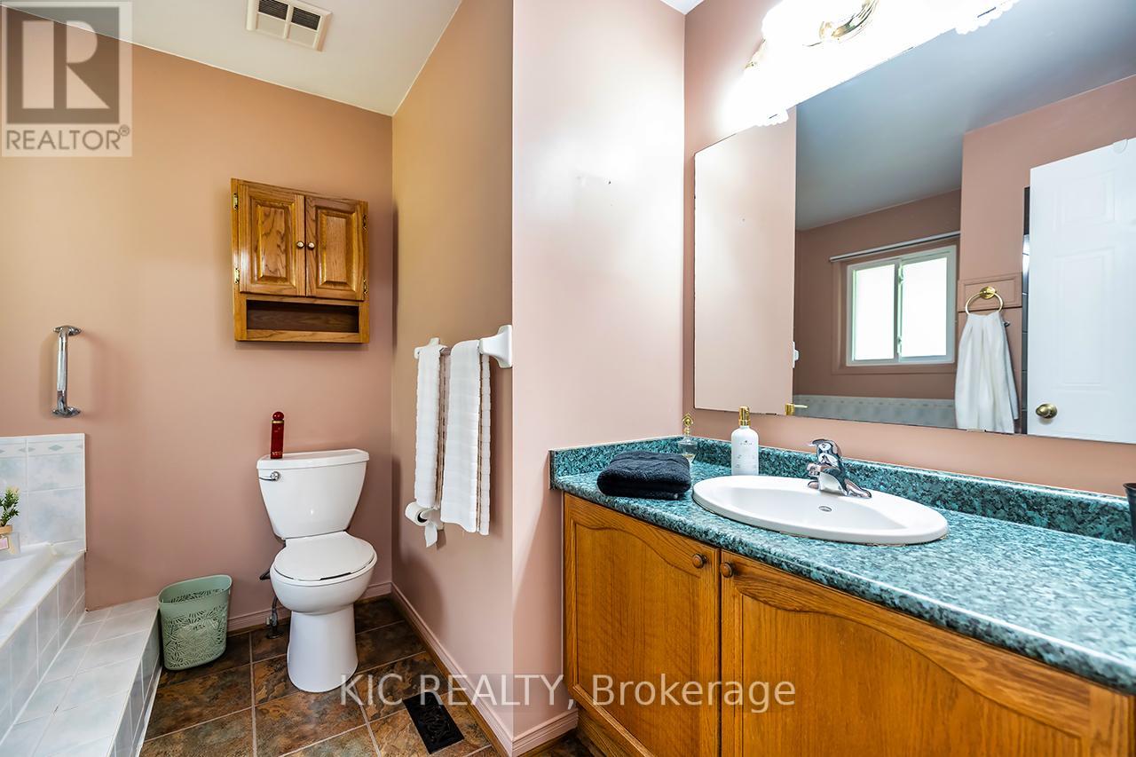 1775 Edenwood Drive, Oshawa, Ontario  L1G 7Y3 - Photo 20 - E12459840