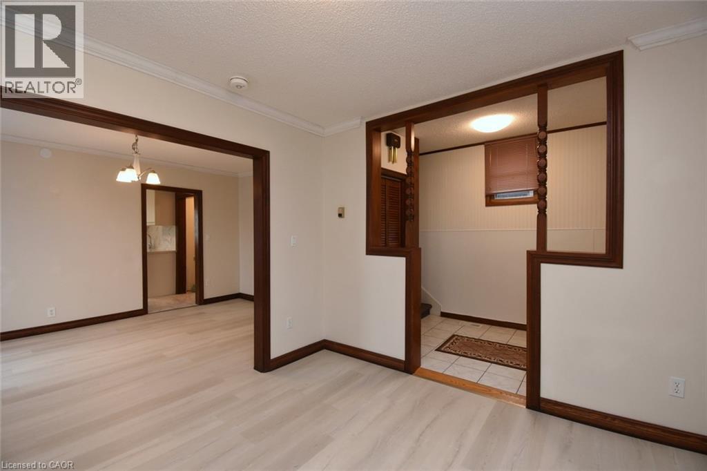 133 Fennell Avenue E, Hamilton, Ontario  L9A 1S2 - Photo 9 - 40778710