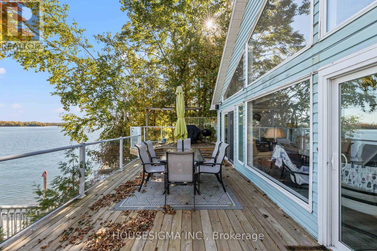 123 Fells Point Road, Kawartha Lakes, Ontario  K0M 1N0 - Photo 11 - X12459765
