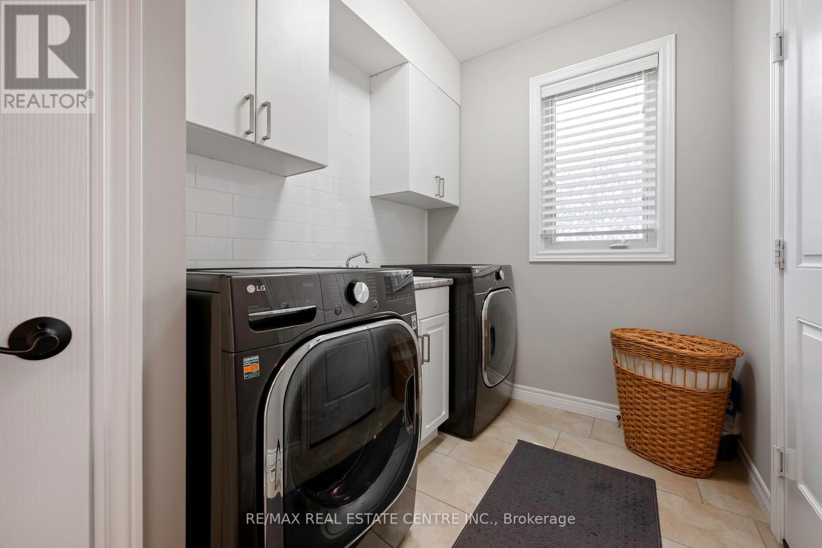 136 Taylor Drive, East Luther Grand Valley, Ontario  L9W 6P1 - Photo 18 - X12459649