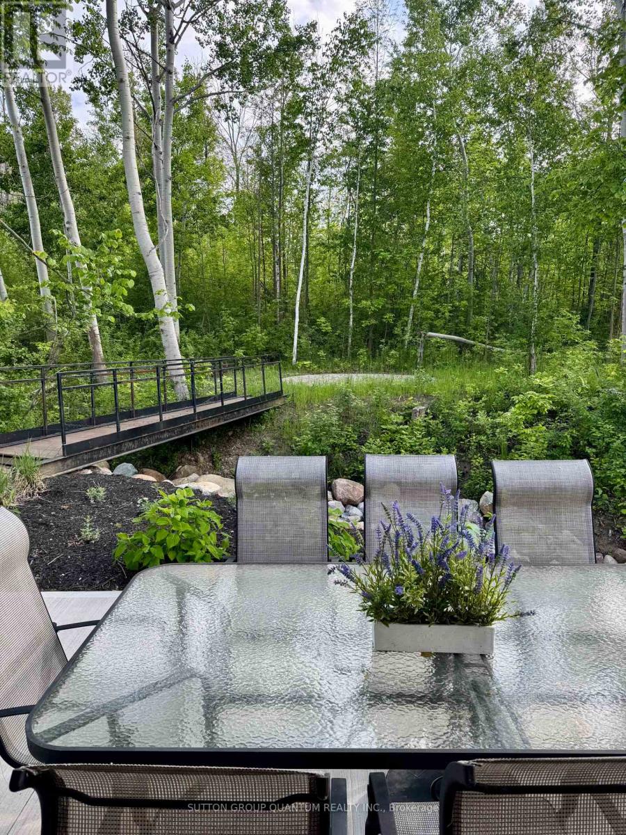 150 Sunset Boulevard, Blue Mountains, Ontario  N0H 2P0 - Photo 32 - X12459674