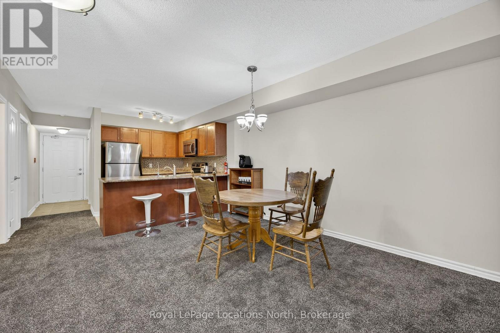205 - 40 Mulligan Lane, Wasaga Beach, Ontario  L9Z 0C5 - Photo 16 - S12459821