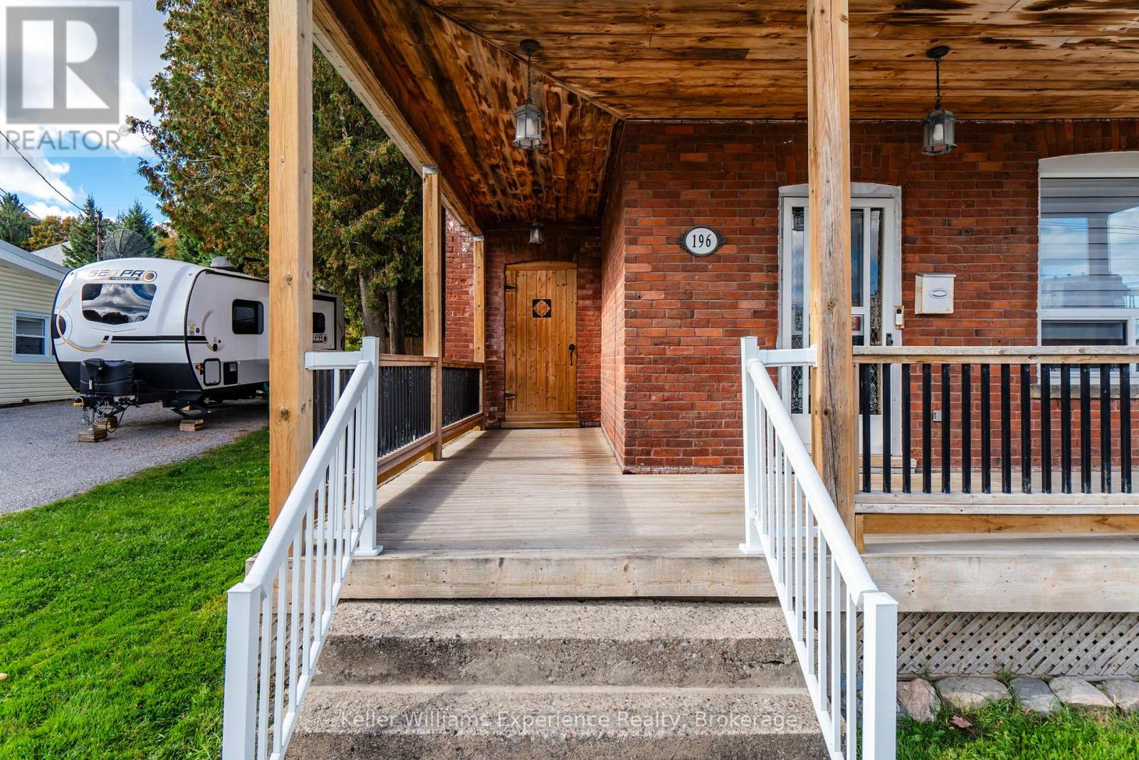 196 Fourth Street, Midland, Ontario  L4R 3T4 - Photo 5 - S12459858