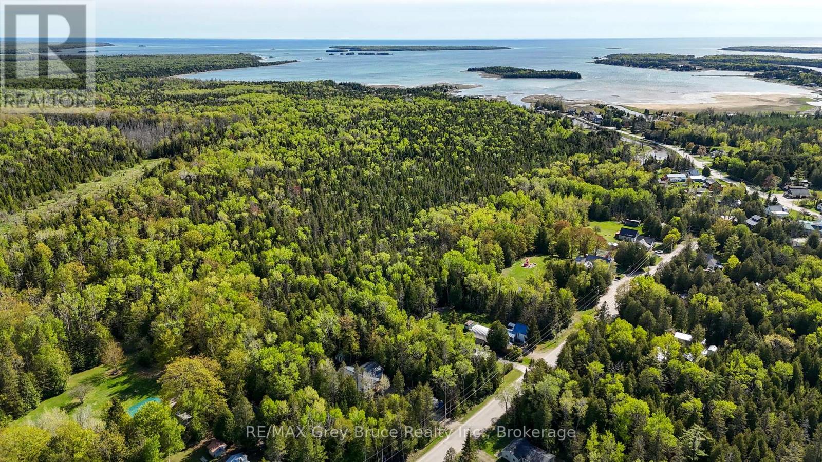 Unit 6 Stokes Bay Road, Northern Bruce Peninsula, Ontario  N0H 1W0 - Photo 4 - X12454652
