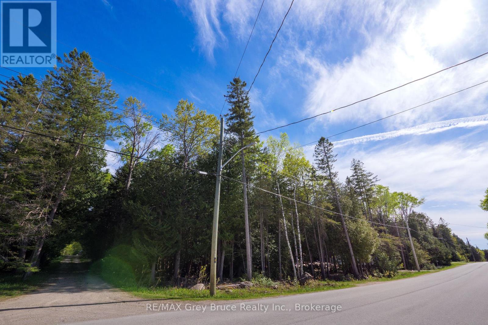 Unit 6 Stokes Bay Road, Northern Bruce Peninsula, Ontario  N0H 1W0 - Photo 15 - X12454652