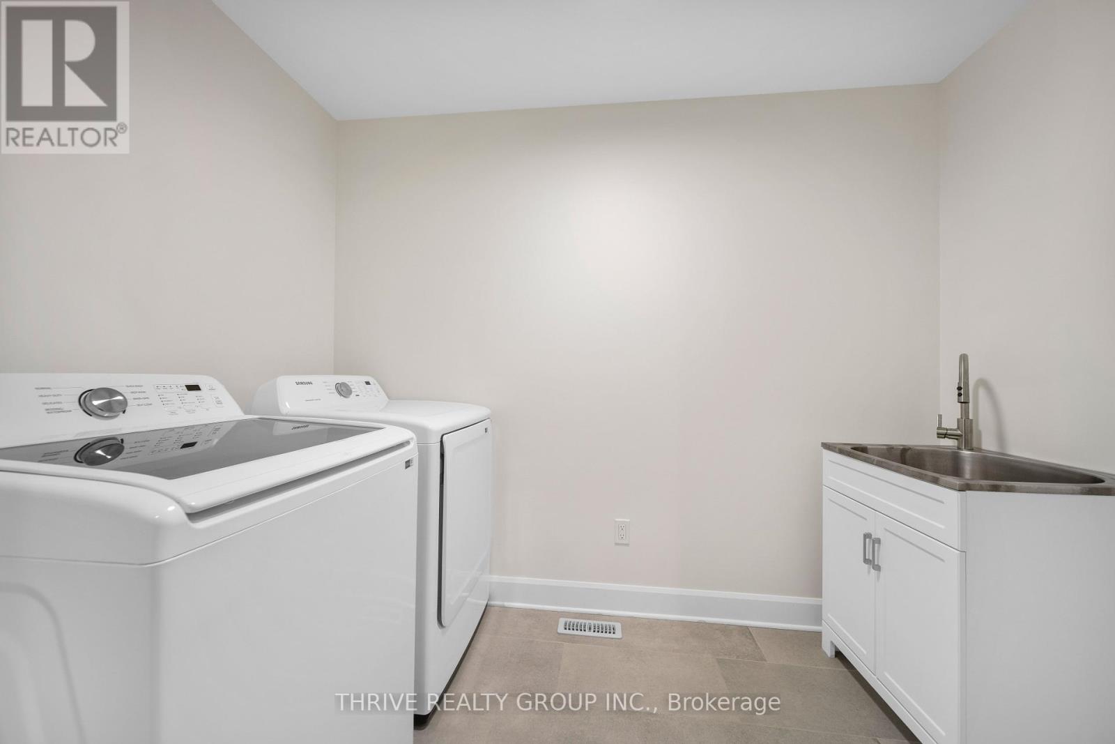 947 Upperpoint Avenue, London South, Ontario  N6K 0L1 - Photo 26 - X12459743