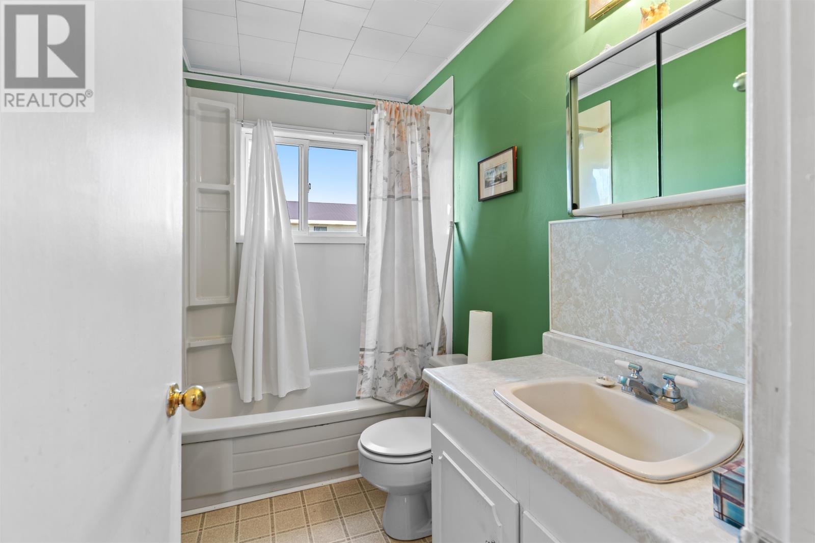 445 Myrtle Street, Summerside, Prince Edward Island  C1N 1X9 - Photo 21 - 202525722
