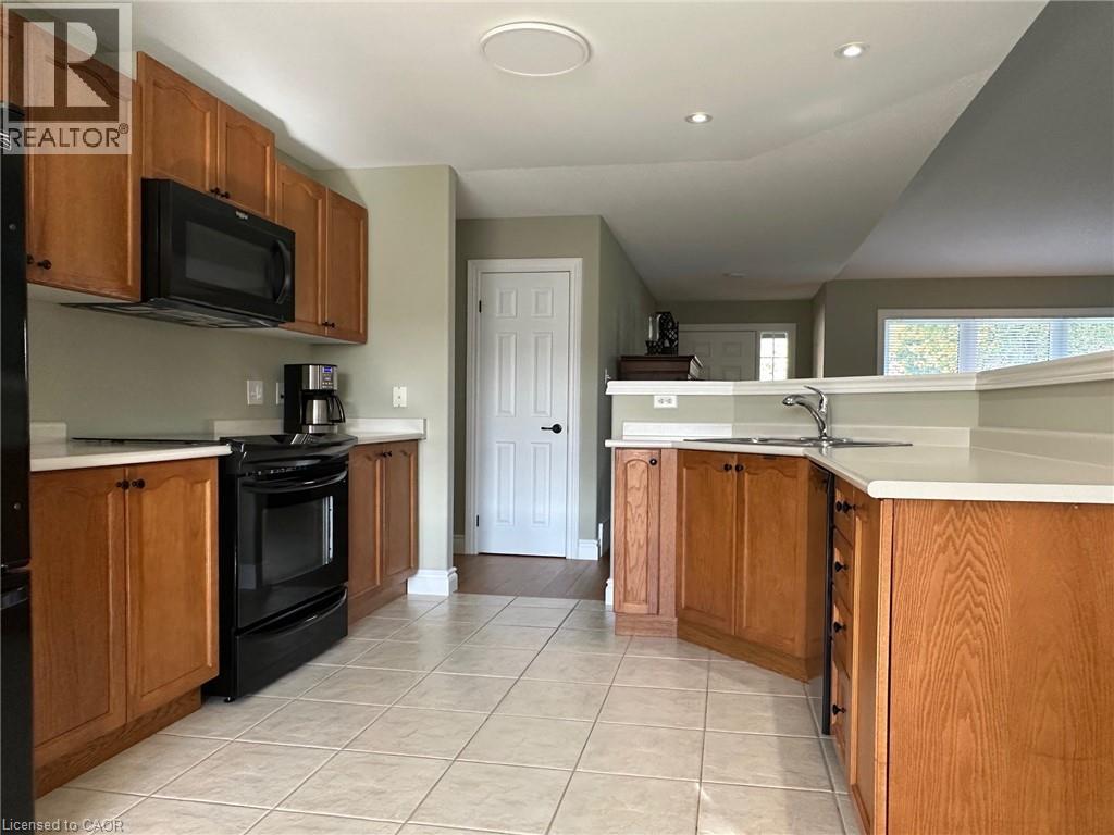 15 Bayshore Court, Port Dover, Ontario  N0A 1N7 - Photo 13 - 40778596