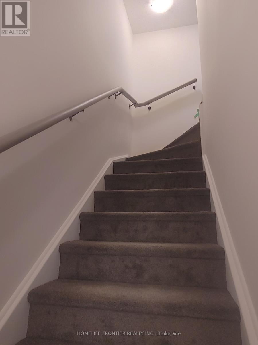 18 - 871 Sheppard Avenue W, Toronto, Ontario  M3H 2T4 - Photo 13 - C12459719