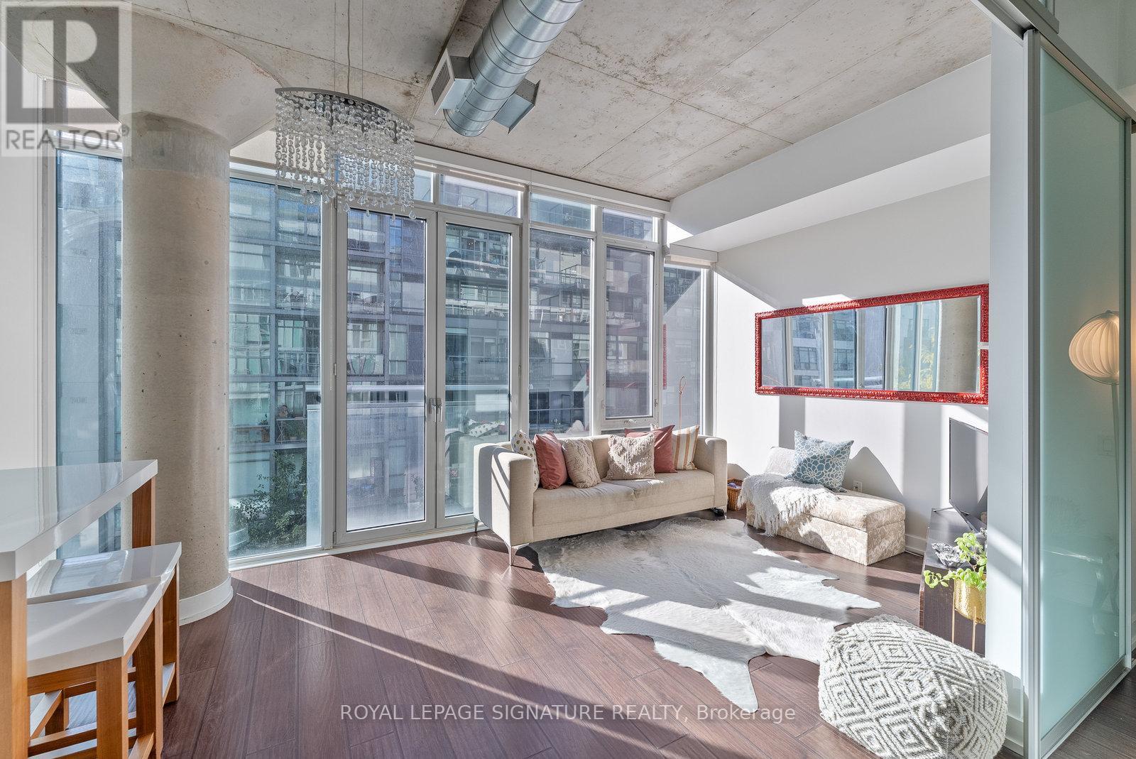 504 - 20 STEWART STREET, Toronto, Ontario