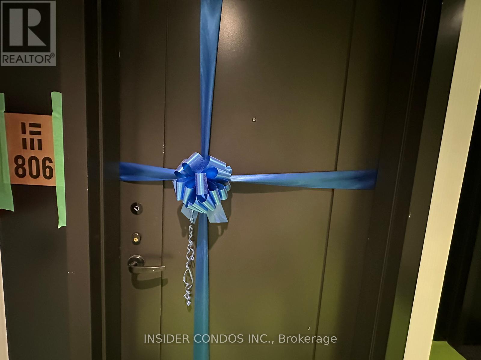 123 Portland Street, Toronto, Ontario  M5V 2N4 - Photo 2 - C12459778