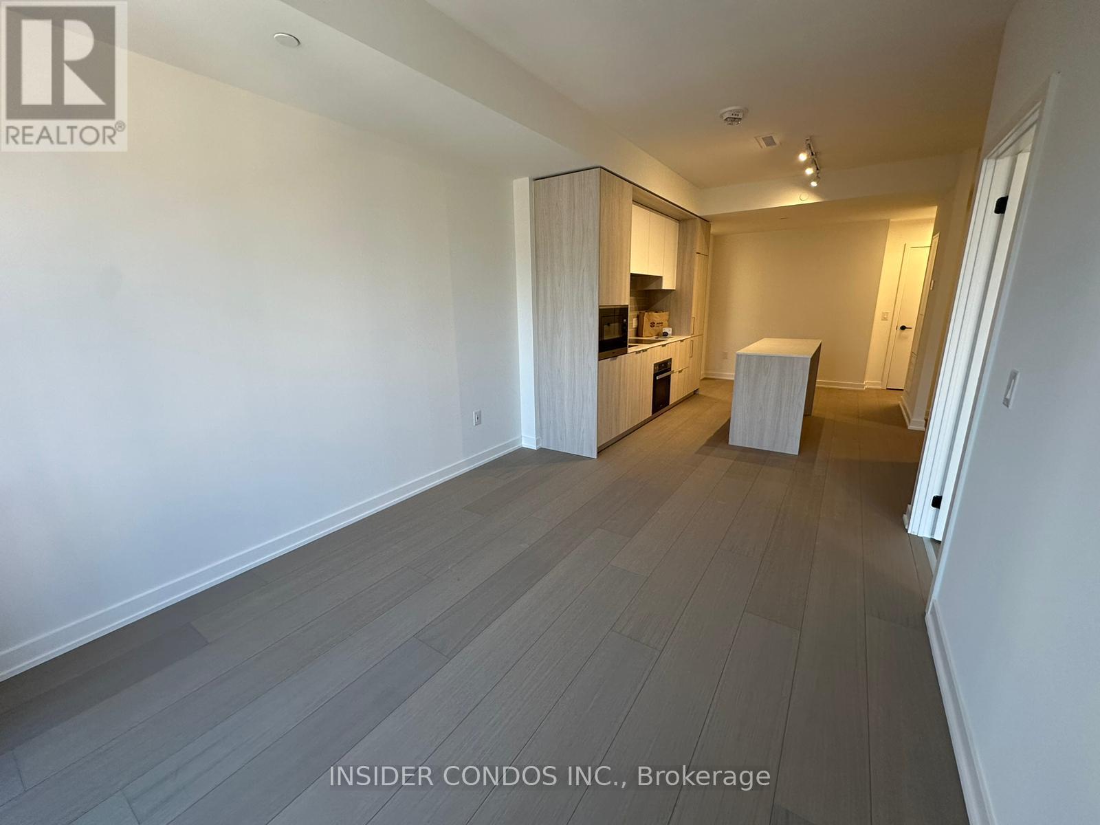 123 Portland Street, Toronto, Ontario  M5V 2N4 - Photo 7 - C12459778