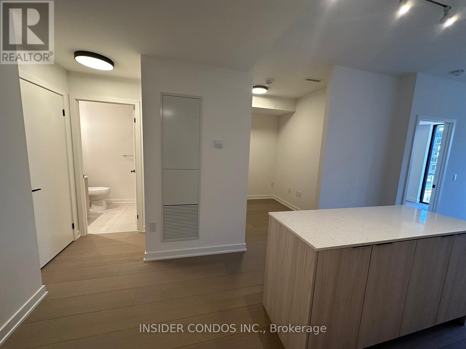 123 Portland Street, Toronto, Ontario  M5V 2N4 - Photo 8 - C12459778