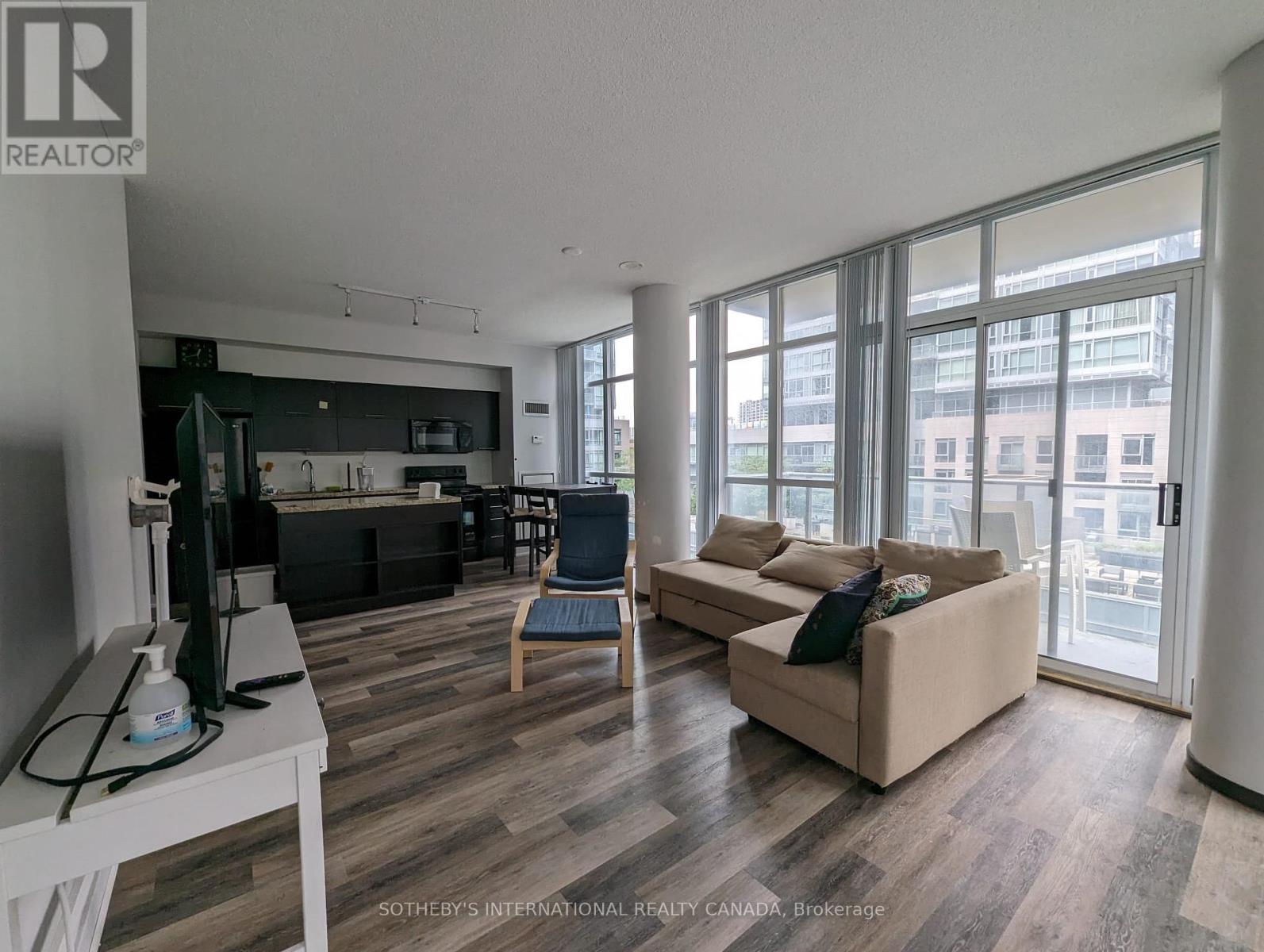 917 - 21 Nelson Street, Toronto, Ontario  M5V 3H9 - Photo 4 - C12459812