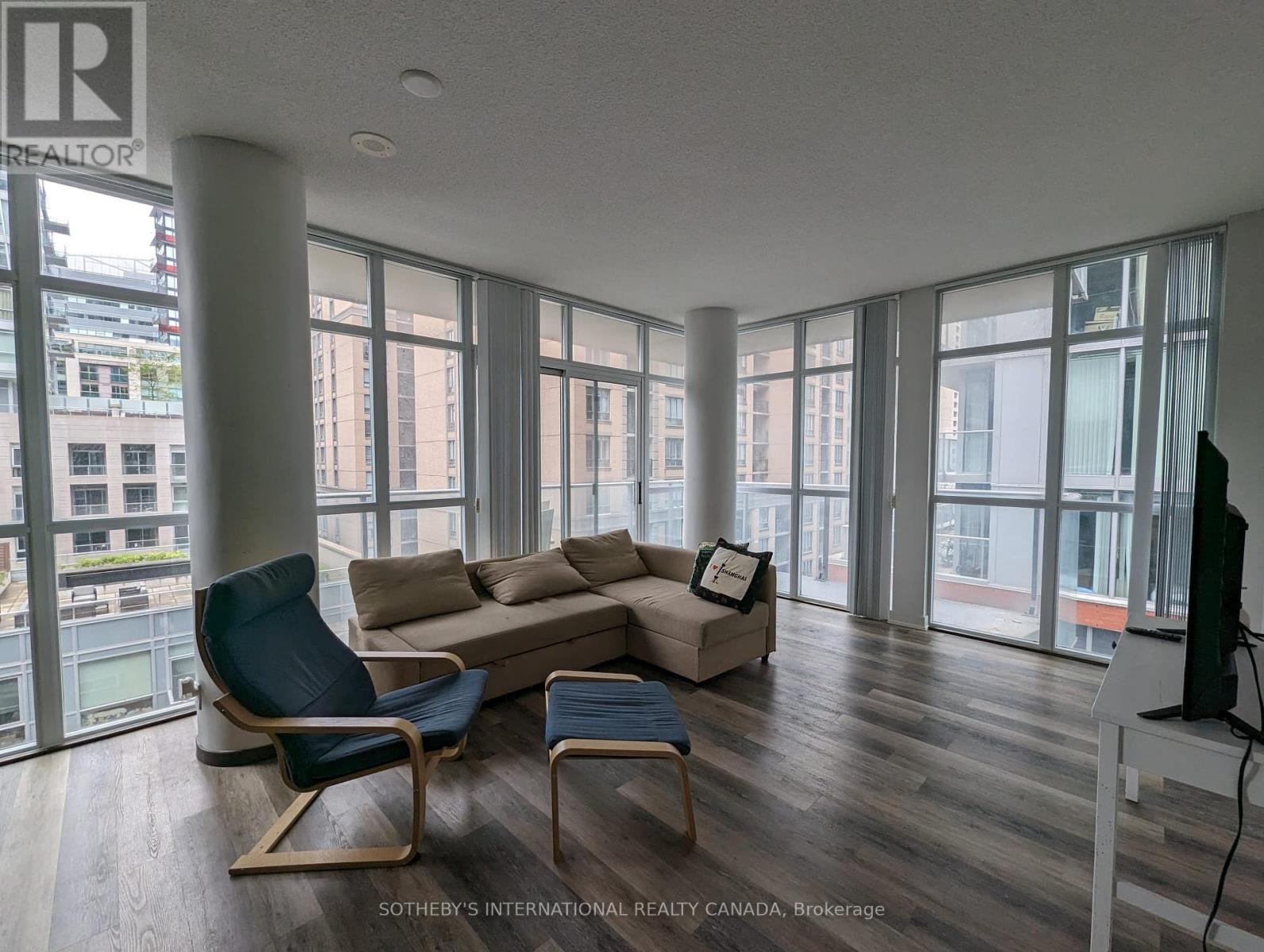 917 - 21 Nelson Street, Toronto, Ontario  M5V 3H9 - Photo 5 - C12459812