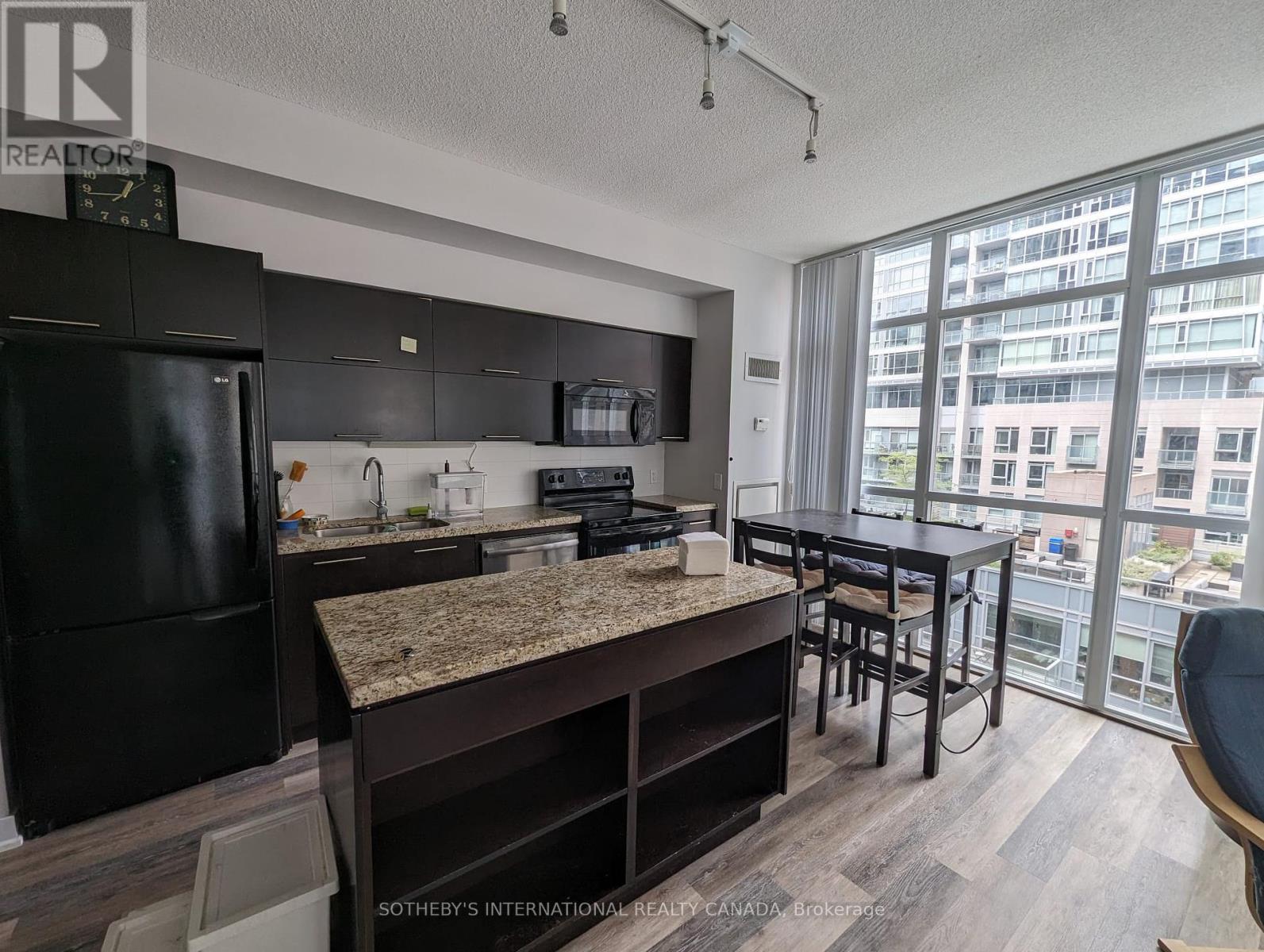 917 - 21 Nelson Street, Toronto, Ontario  M5V 3H9 - Photo 7 - C12459812