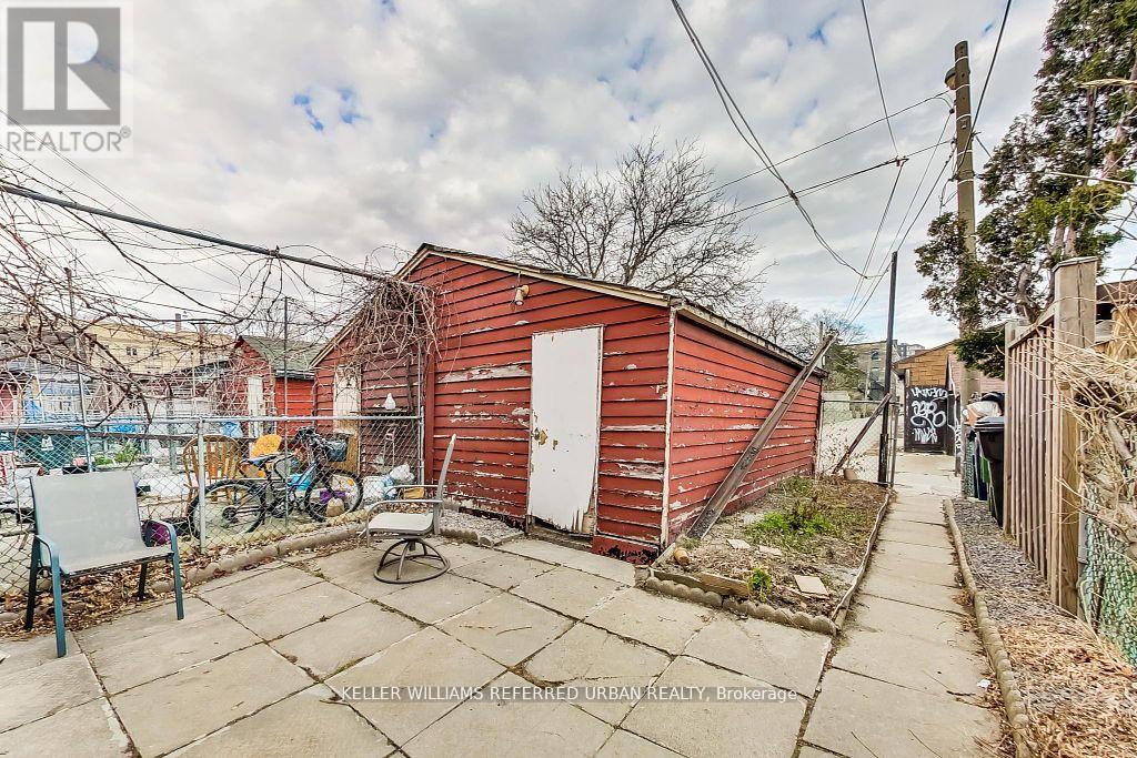205 Bathurst Street, Toronto, Ontario  M5T 2S1 - Photo 46 - C12459828