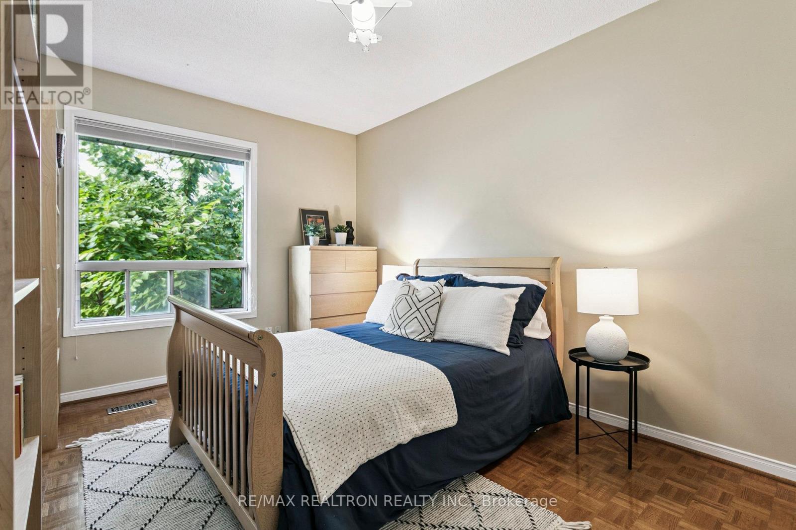 197 Margueretta Street, Toronto, Ontario  M6H 3S4 - Photo 12 - C12459834