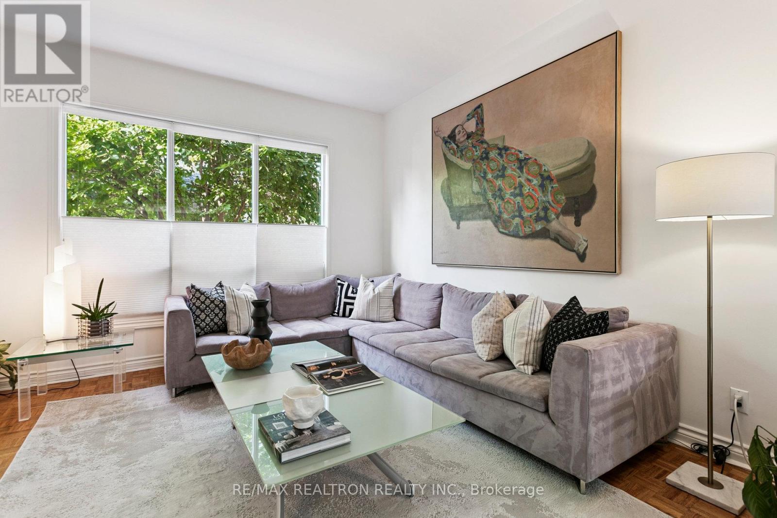 197 Margueretta Street, Toronto, Ontario  M6H 3S4 - Photo 4 - C12459834