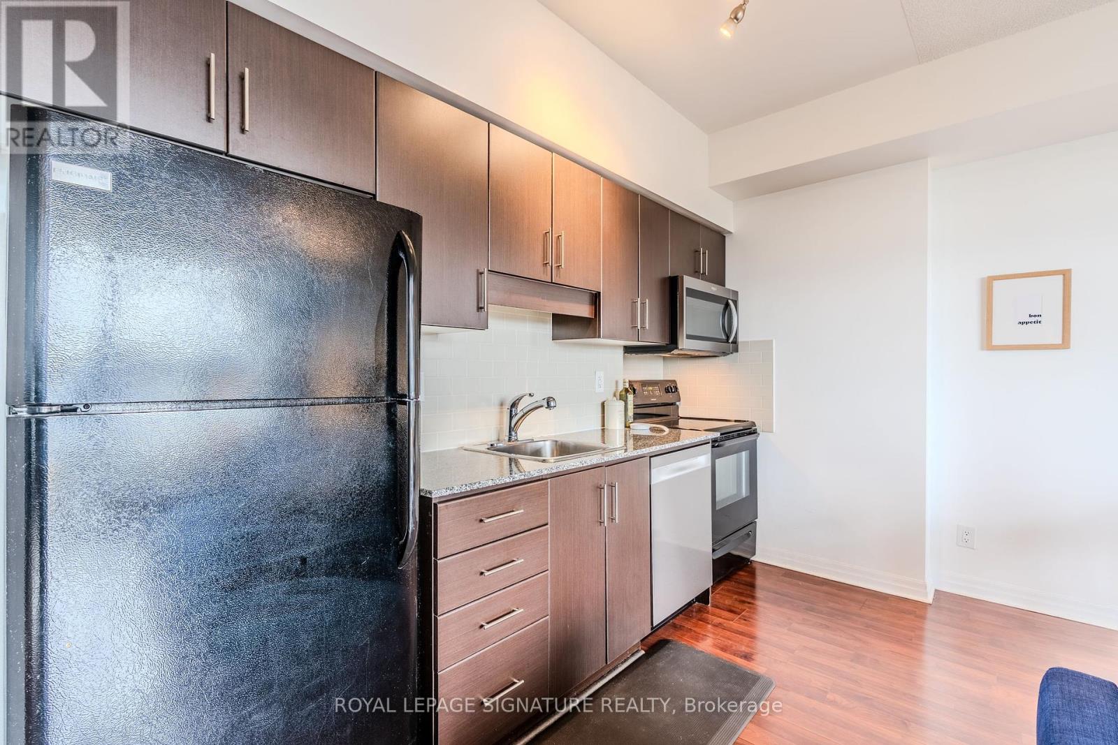 1901 - 30 Herons Hill Way, Toronto, Ontario  M2J 0A7 - Photo 9 - C12459871