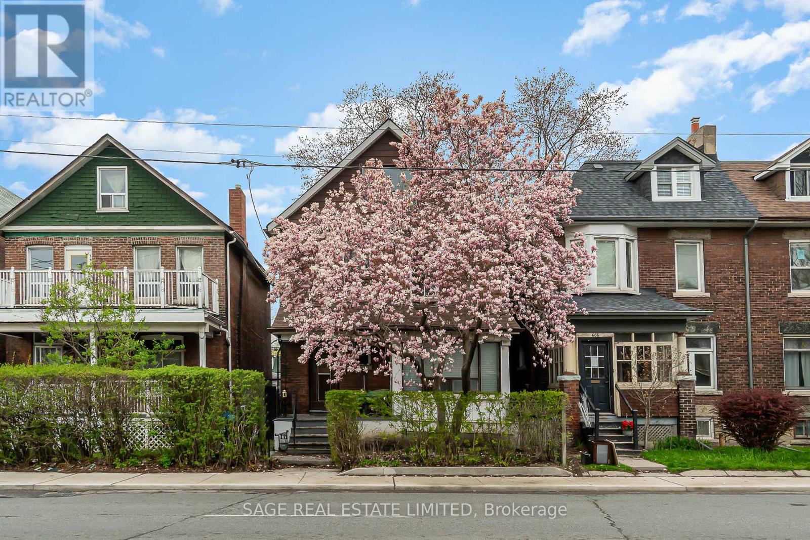 MAIN - 604 OSSINGTON AVENUE, Toronto, Ontario