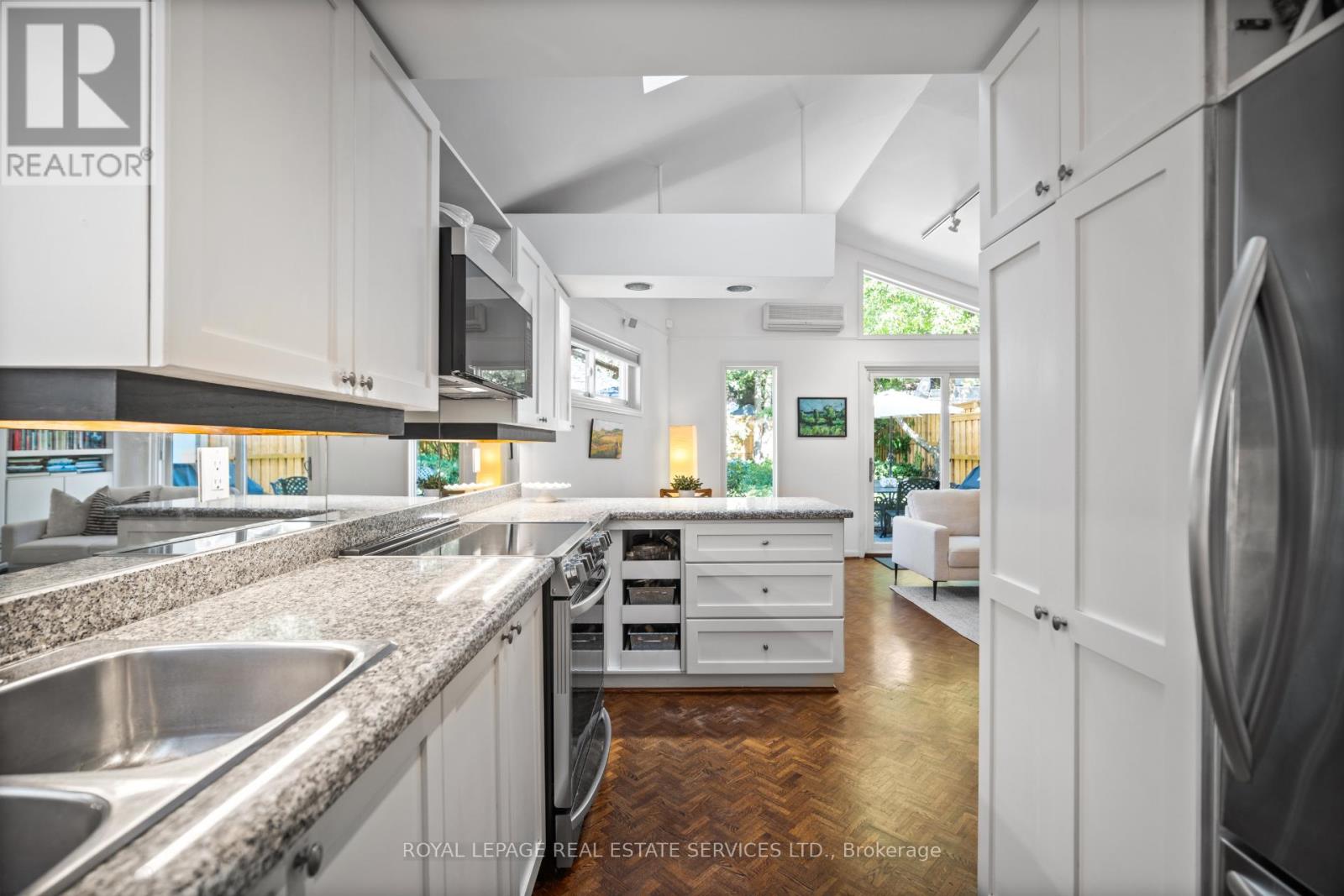470 Roselawn Avenue, Toronto, Ontario  M5N 1J8 - Photo 20 - C12459885